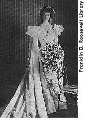picutre: Eleanor in her wedding gown
