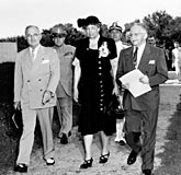 [photo:  ER with Harry S Truman and Walter White, Washington DC, 1947]